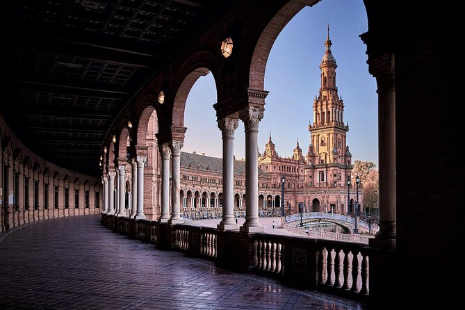 Seville Scavenger Hunt and Highlights Self-Guided Tour - Exploring Sevilles Highlights