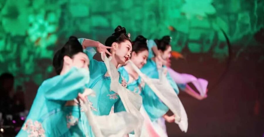 Shanghai: Royal Banquet With Chinese Cultural Performance