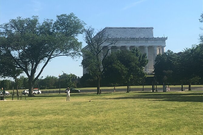 Sightseeing Walking Tour Plus Group Fitness Class - Meeting Point and Route