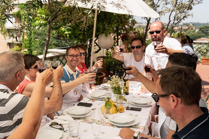 Small Group Market Tour and Dining Experience at a Cesarinas Home in Chieti