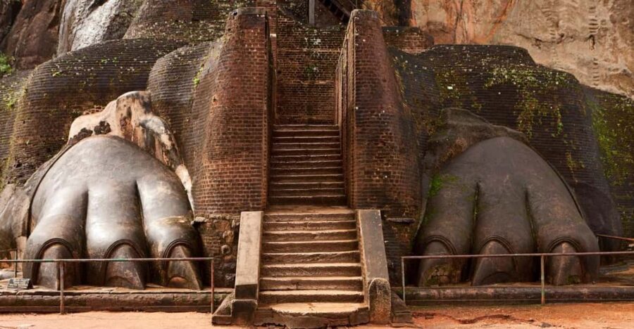 Sri Lanka: the Country of World Heritages