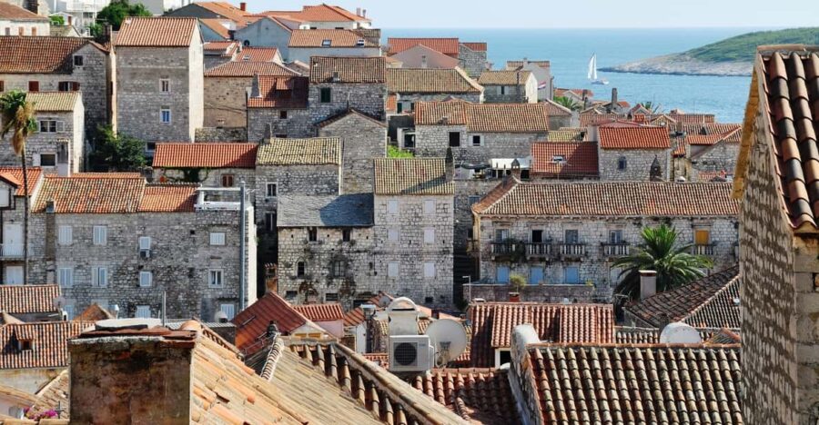 Stari Grad: Private Old Town Historical Walking Tour