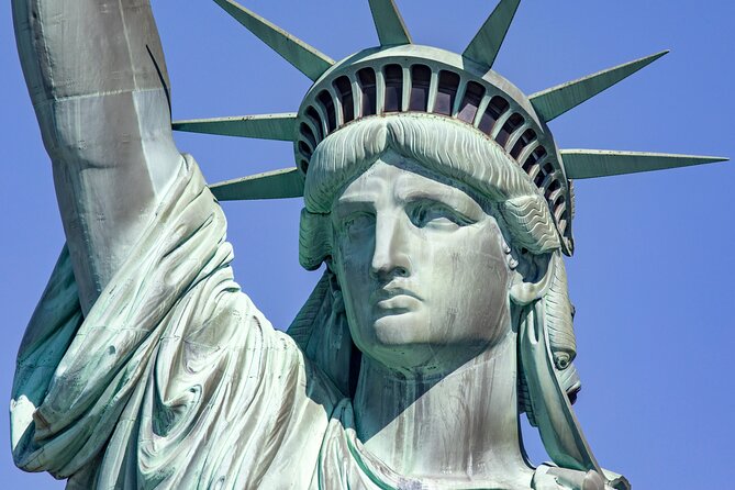 Statue of Liberty & Ellis Island Guided Tour With Ferry Transfers