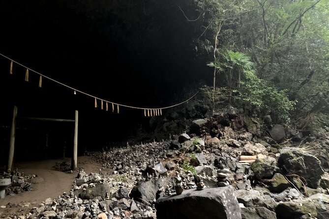*Stay at Beppu, 2-Day Tour to Takachiho From Fukuoka With Minibus - Takachiho Gorges Rental Boat
