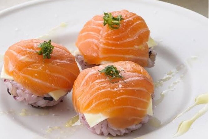 Sushi+Tea+Tsukiji ALL in 1JAPAN Experience (Option: Night Kimono)
