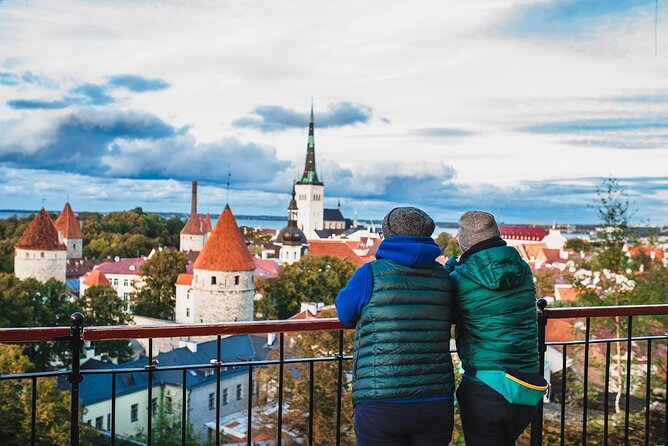 Tallinn Tour: Medieval Majesty & Modern Marvels