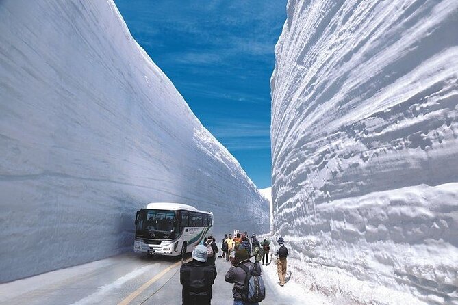 Tateyama Kurobe Snow Otani Walk! Hida Takayama & Shirakawago