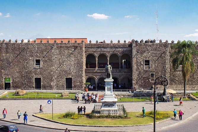 Taxco the Silver Town With Stop in Cuernavaca
