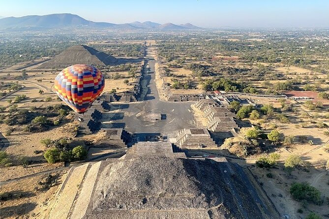 TEOTIHUACAN BALLOON RIDE (Transportation & Guided Tour)