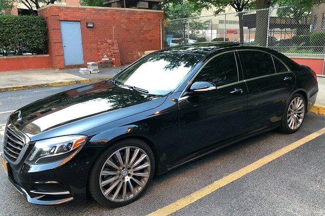 Theatre Luxury Car Service From Hotel to Broadway Theatre Round Trip Service