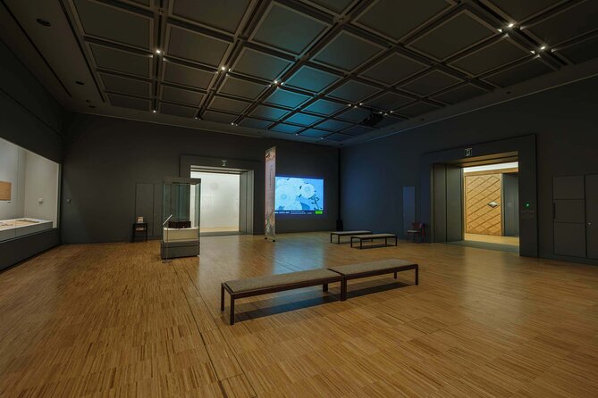 Tokyo Art Culture Tour in Sannomaru Shozokan Museum - Tour Overview