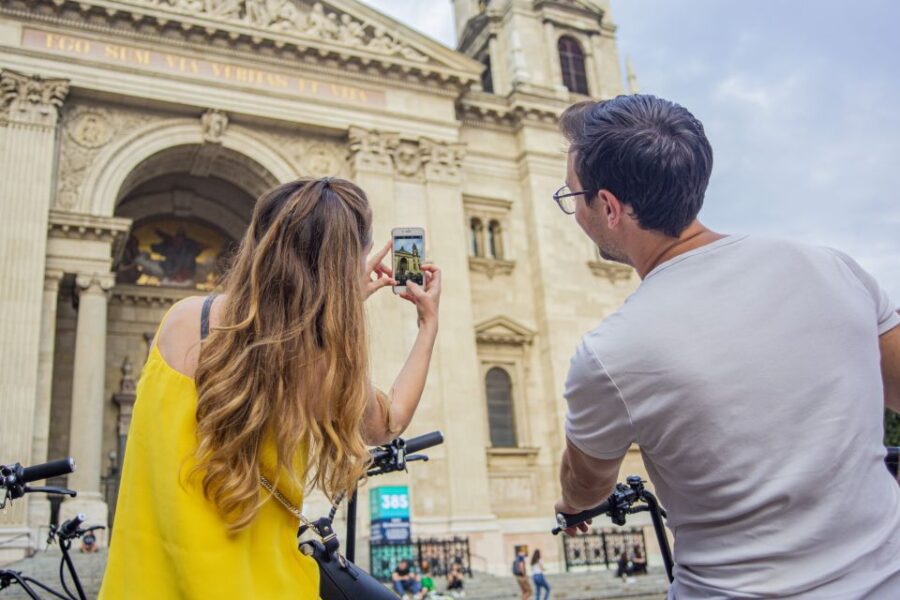 Top Sights of Pest Downtown on E-Scooters Incl. Parliament
