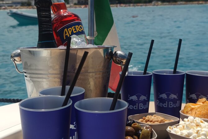 Tour in Luxurious Dinghy to Mondello and Isola Delle Femmine