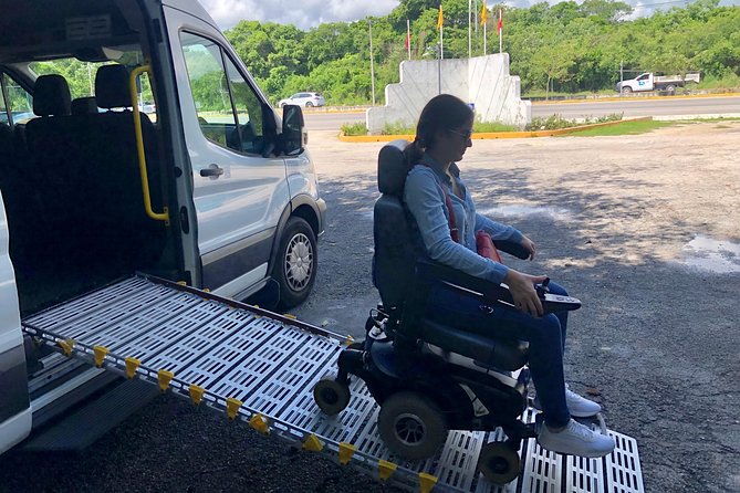 Transportation Airport to Hotel in Riviera Maya - Round Trip - Operating Hours and Booking