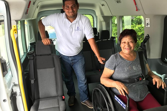 Transportation From Cancun Airport to Hotel Area of Playa Del Carmen – One Way