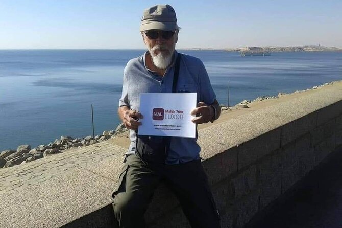 Trip From Luxor Private Tour to Abu Simbel by Air Conditioned Car