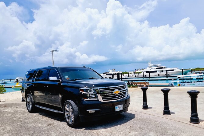 Turks and Caicos: Private ONE-WAY Airport/Marina/Hotel Transfer