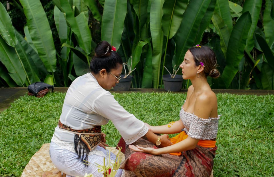 UBUD: TOUCH USADHA HEALING by BALINESE SPIRITUAL HEALER