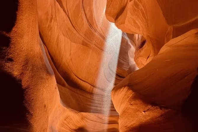 Upper Antelope Canyon Ground Tour