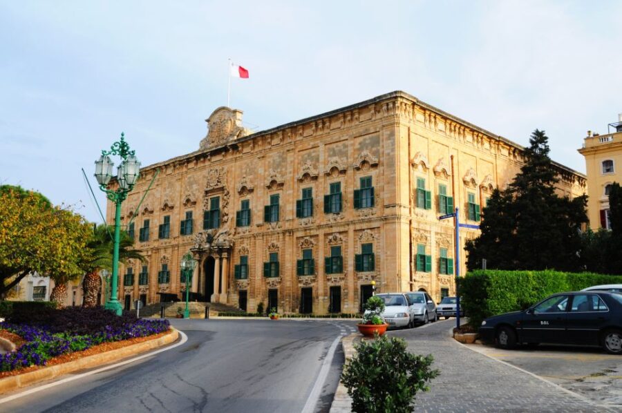Valletta City Tour: St. Johns Cathedral, Malta Experience