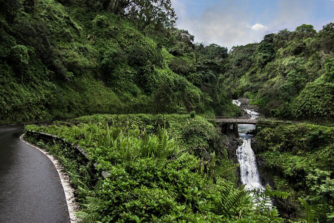 VIP Private Road to Hana Tour in Cadillac Escalade With Pickup