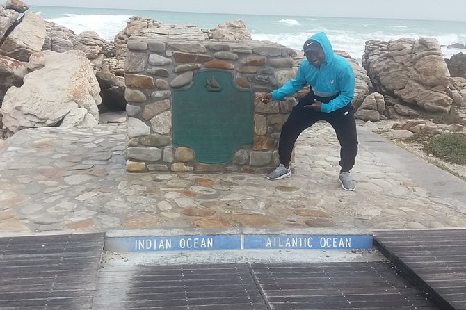 Visit Cape Agulhas Where The Two Oceans Meet F/D From Cape Town