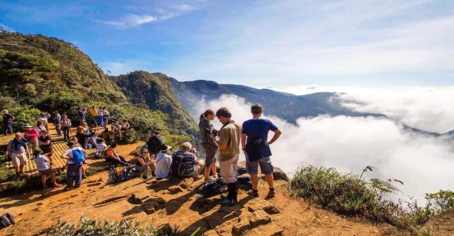 Visit Horton Plains & Scenic Train Ride From Ella