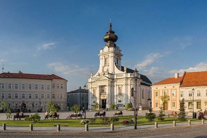 Wadowice & Kalwaria Zebrzydowska & Lanckorona Tour