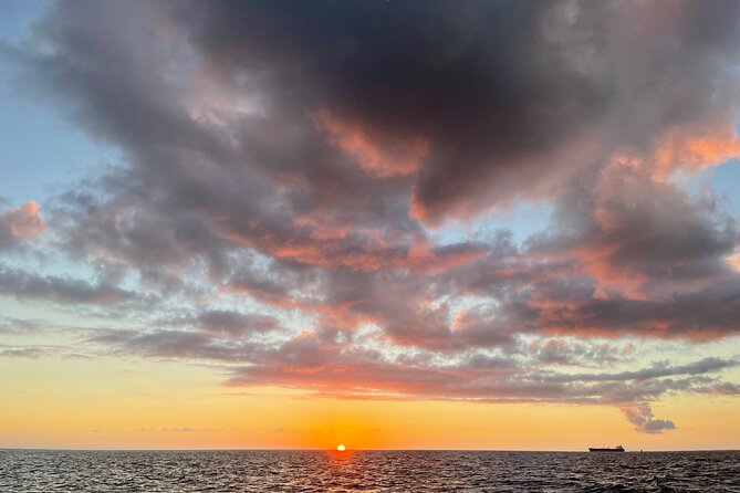 Waikiki Sunset Boat Cruise