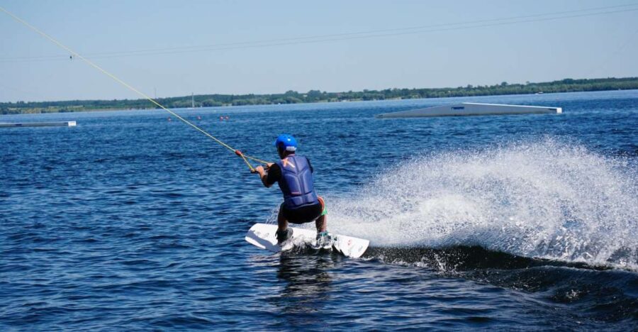 Wakeboarding in Trincomalee