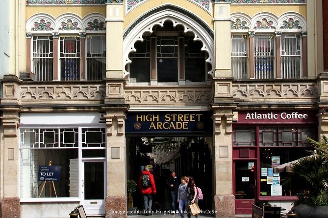 Welcome to Cardiff: Private Half-Day Walking Tour