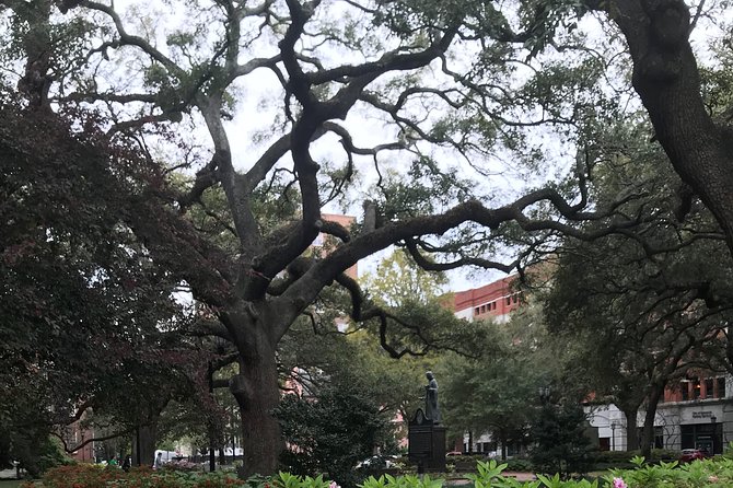 Welcome to Savannah Guided Walking Tour