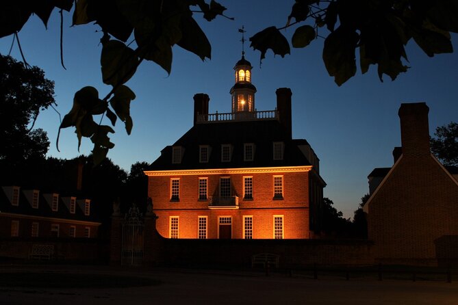 Williamsburg Whispers: A Ghostly Walk Through History - Meeting Point Details