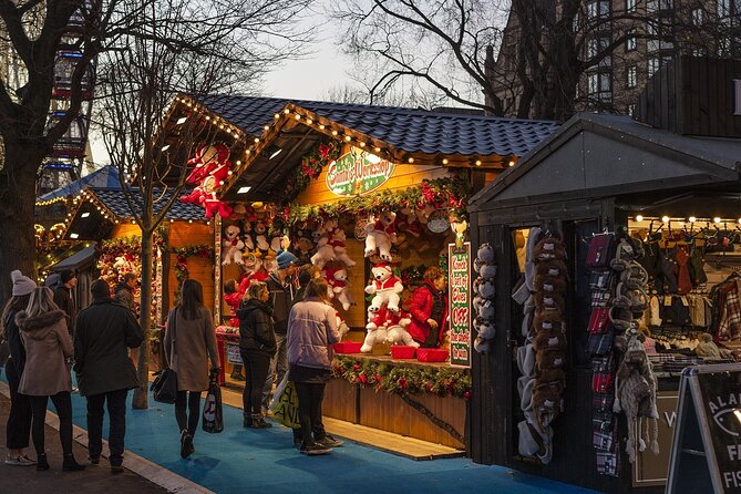 Winter Wonderland Walk: Buffalo’s Festive Highlights