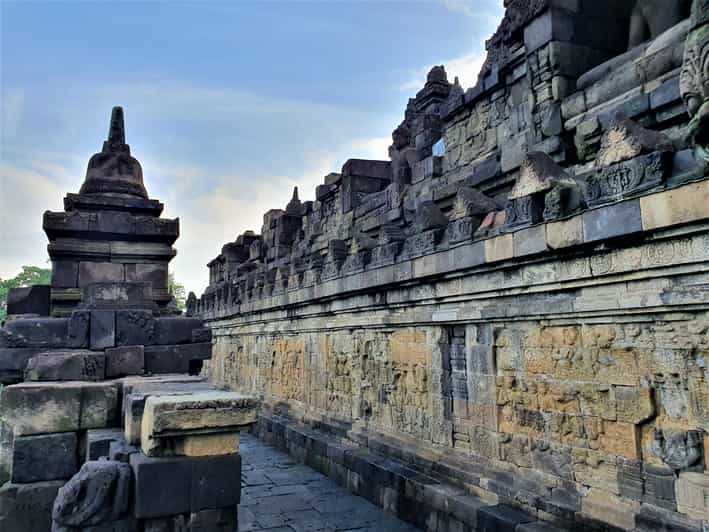 Yogyakarta: 6D5N Dieng Plateau Solo Includes Hotels & Meals