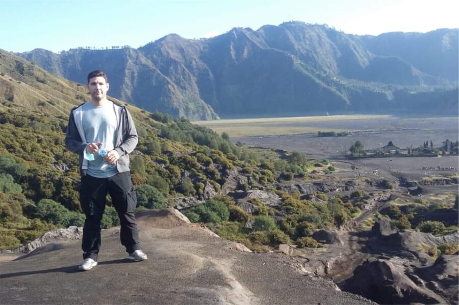 Yogyakarta: Transfer To The Wonder of Bromo & Ijen Volcanoes
