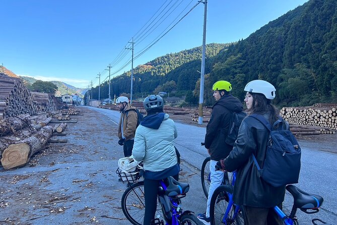 Yoshino Full Day Cycling + Hiking Tour