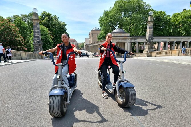 2 Hour Paris Guided Small Group Fat Tire E-Scooter Tour - Key Points