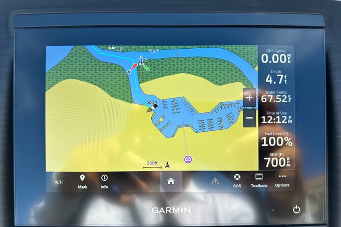 22 Ft. Luxury Pontoon Boat Rental Review - Good To Know
