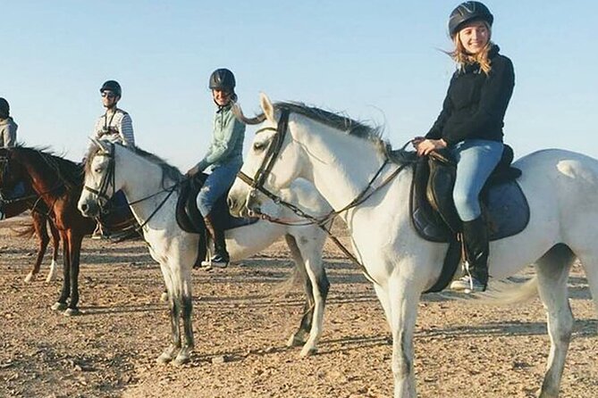 1 Hour Guided Horse Riding Activity in Sharm El Sheikh - Safety and Accessibility Features