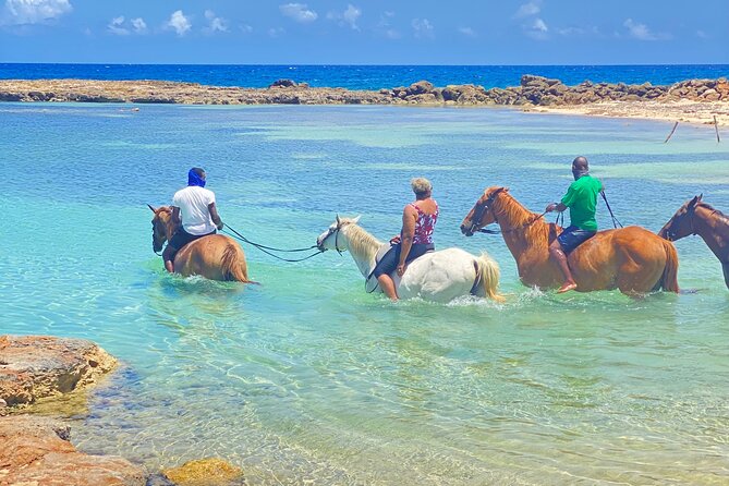 1 Hour Horse Back Riding & Dunns River Falls Tour Combo - Logistics and Pickup Information