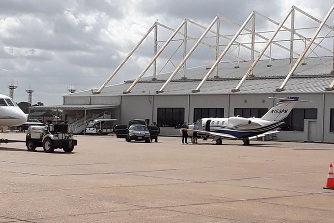 10 PAX Private Transfer Galveston- IAH Airport, and Houston City. - Pickup Locations in Galveston