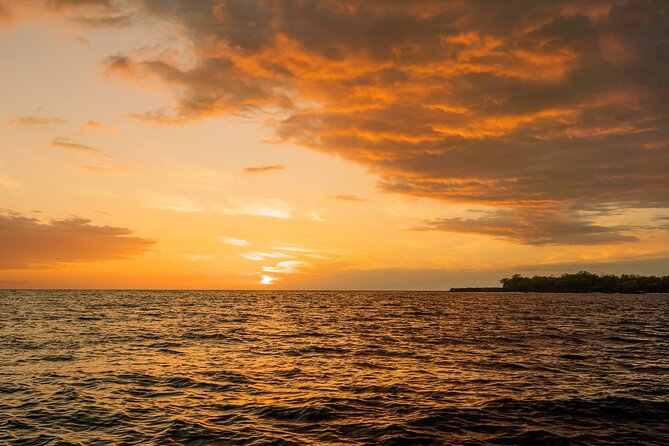 2.5 Hour Super-Raft Sunset Cruise - Dining Options