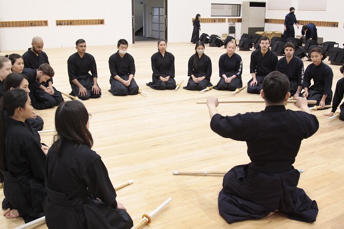 2-Hour Genuine Samurai Experience Through Kendo in Nagoya - Inclusions