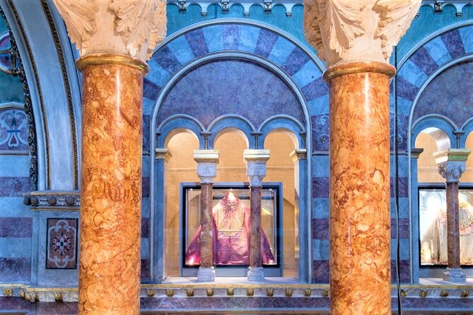 2 Hour Guided Walking Tour of Altamura the Lioness of Puglia - The Mysterious MUDIMA Museum
