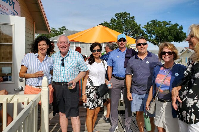 2 Hour Sunset Cabaret Tour Review - Meeting Point and Transportation