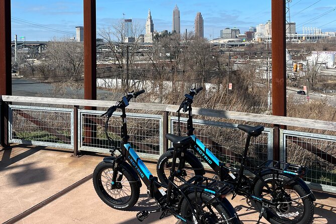 3 Hours E-Bike Rental in Cleveland - Rental Inclusions