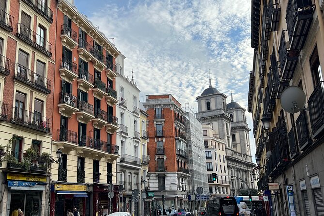 3 Hours Private Madrid City Tour Guide - Exploring the Royal Palace of Madrid