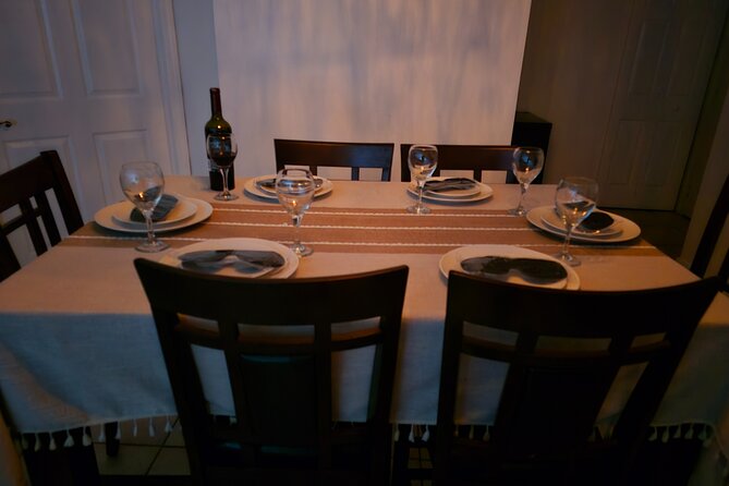 4-Course Cultural Mystery Dinner in Miami - Inclusions