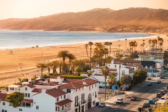 8-Hour Limo Tour of All of Los Angeles to Malibu, Santa Monica, Venice,Hollywood - Luxurious Amenities